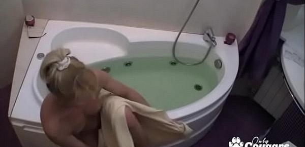 Granny Caught Taking A Bath On Spy Cam